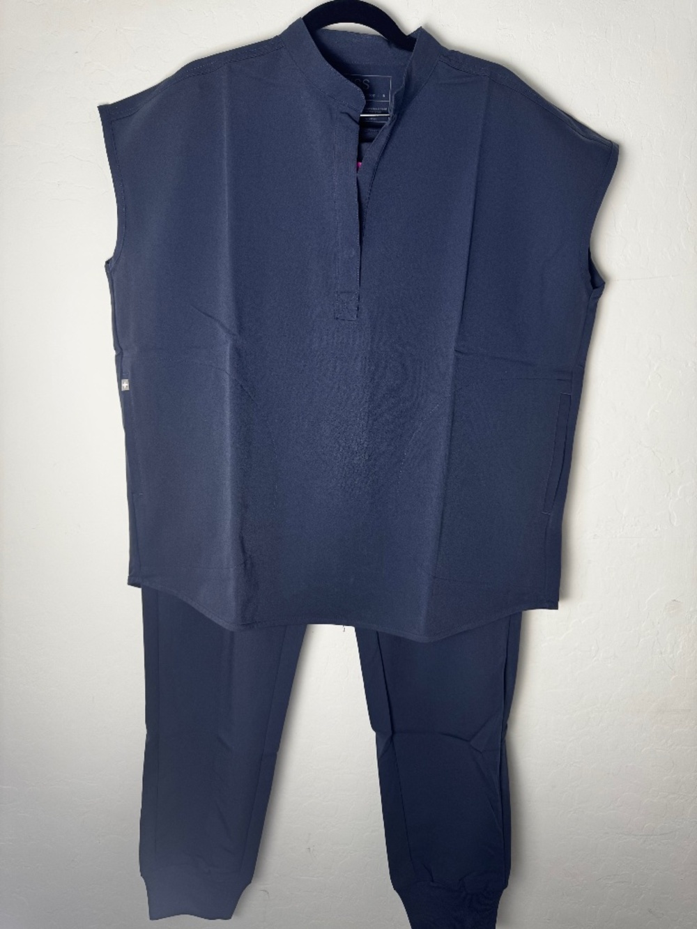 NWT FIGS Dark Sky Rafaela Top Small Zamora Joggers Medium Nurse Scrub Set